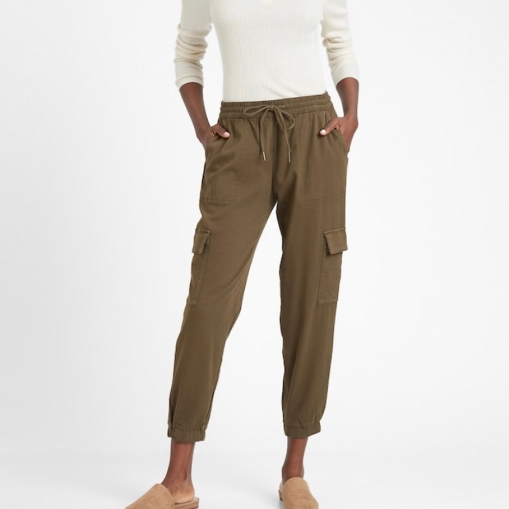 Twill Utility Jogger